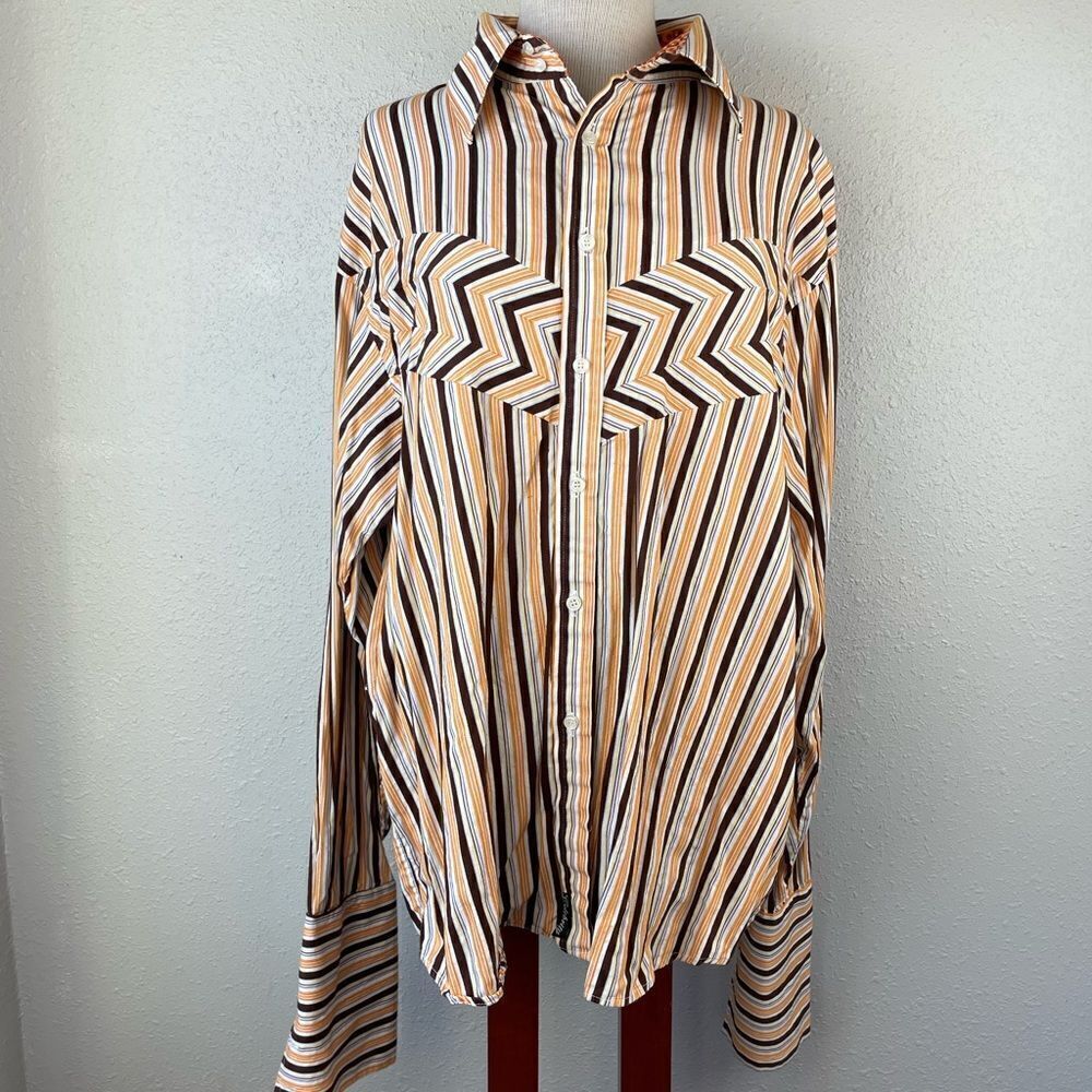 Celebrity Button Down Dress Shirt Size XL EUC